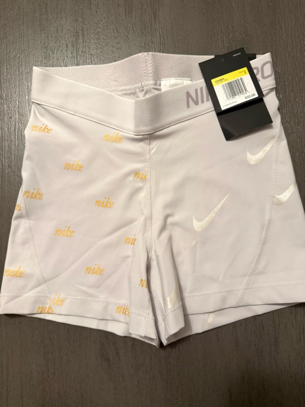 Nike Pro Tight Fit